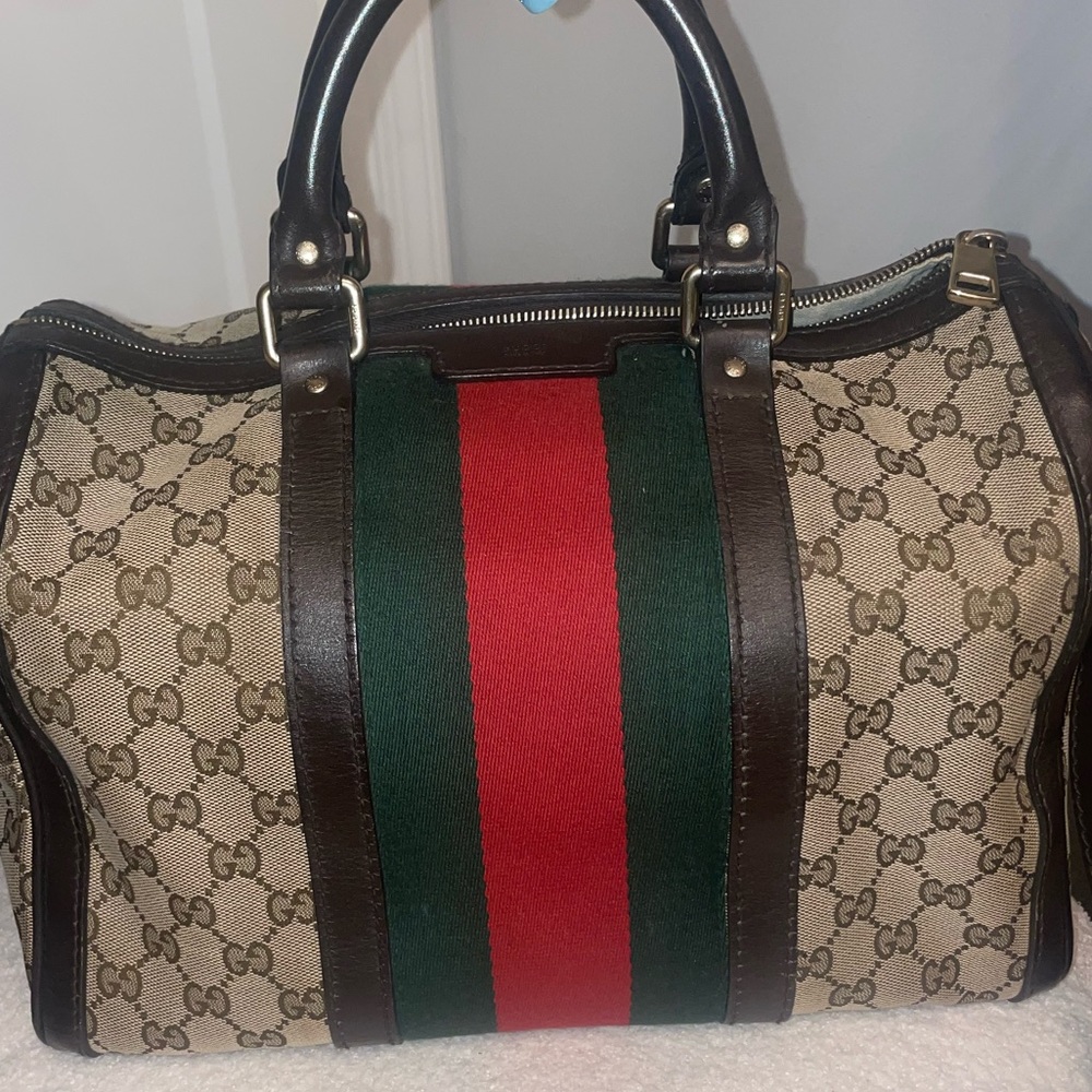 🚨SOLD🚨 Authentic GUCCI VINTAGE WEB BOSTON HB